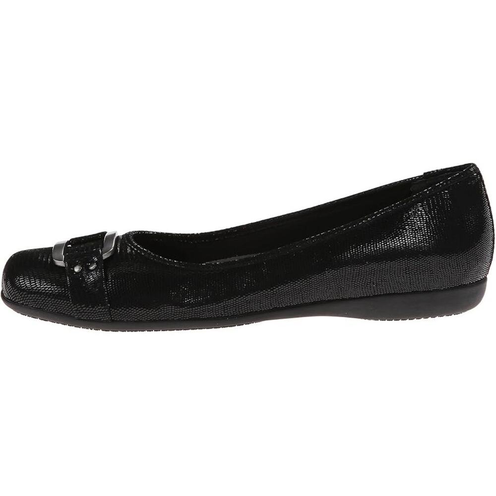 Trotters Womens Sizzle Flats US 7 Narrow EU 37.5 Black Leather Slip On NWOB - Picture 2 of 13